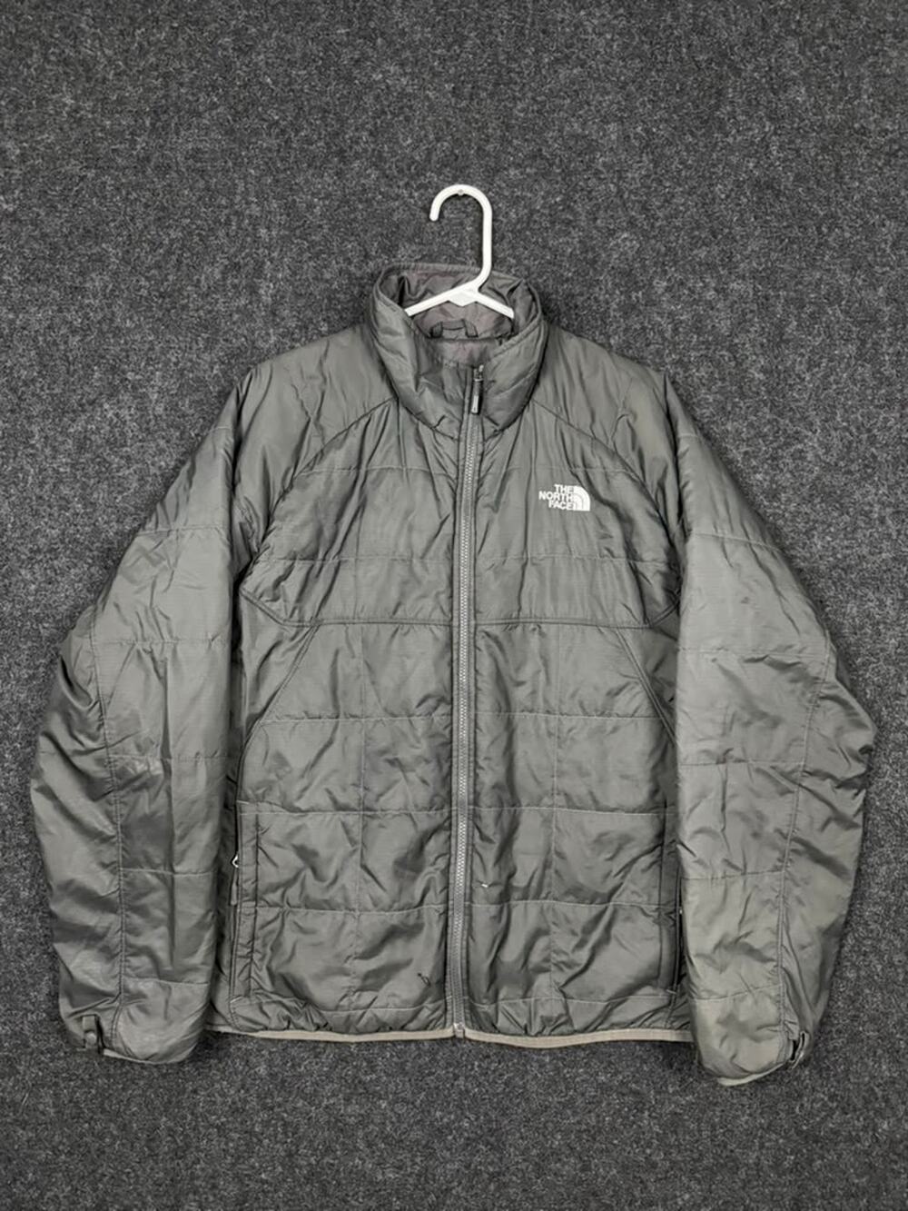 The North Face gray insulated puffer jacket men size large full zip